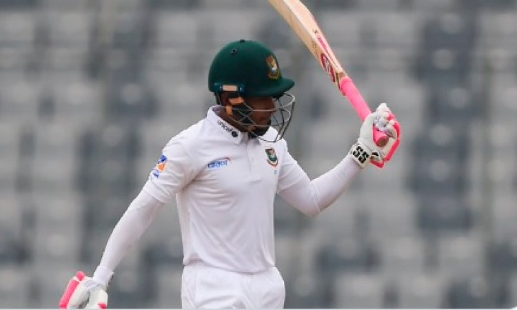 जिम्बाब्वे के खिलाफ एक मात्र टेस्ट में मुश्फिकुर रहीम ने जमाया दोहरा शतक, बांग्लादेश का स्कोर पहली प