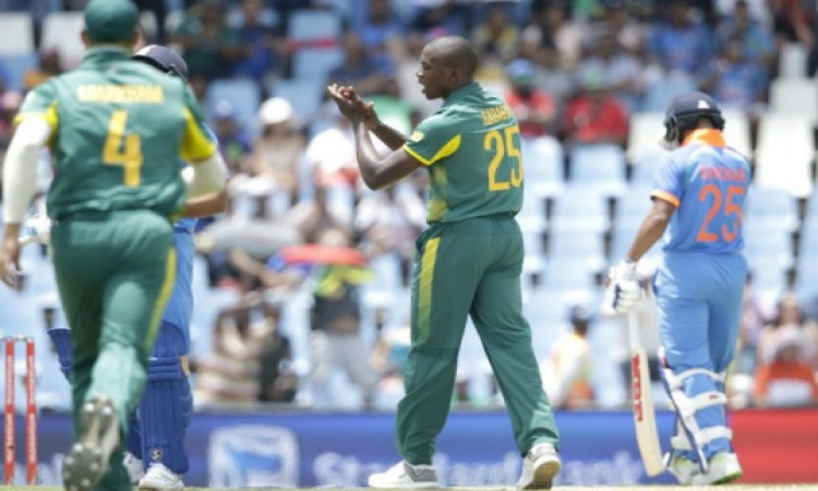 INDvSA: भारत - साउथ अफ्रीका वनडे सीरीज से बाहर हुआ यह दिग्गज ! Images