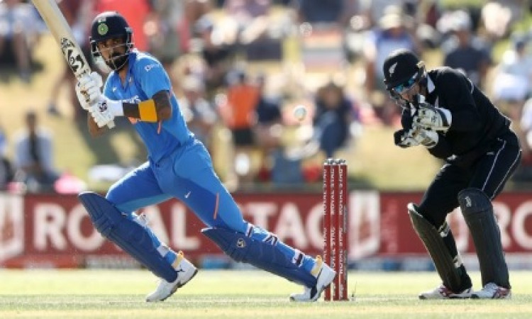 3rd ODI: केएल राहुल ने शतक जमाकर बना दिया रिकॉर्ड, ऐसा करने वाले केवल दूसरे भारतीय विकेटकीपर बल्लेबा