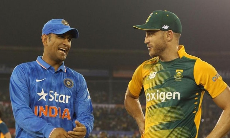 Faf du Plessis and MS Dhoni
