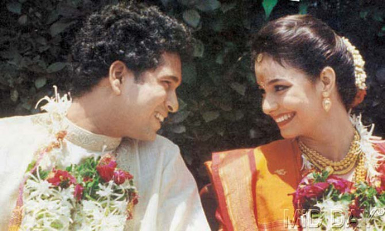 Sachin Tendulkar with wife