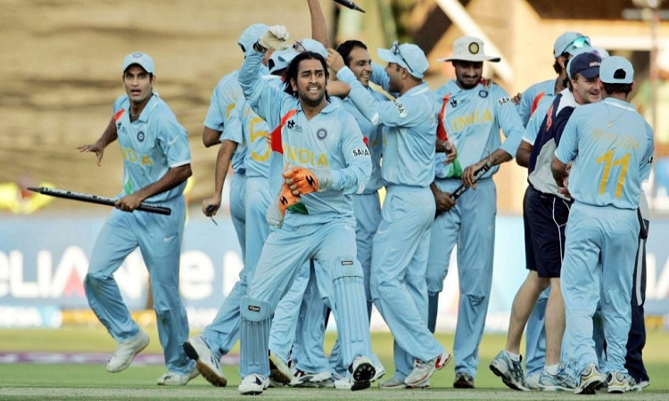 Dhoni 2007 world Cup