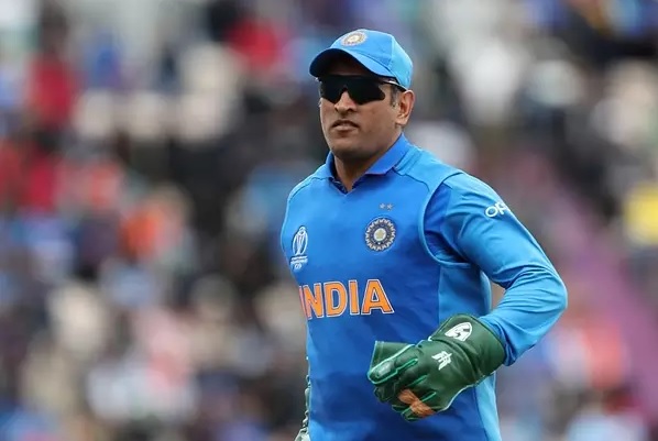 MS Dhoni MS Dhoni