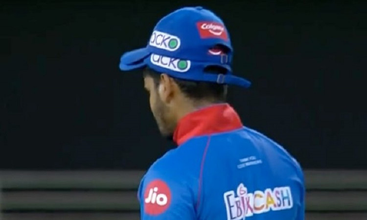 IPL 2020 captains have been witnessed wearing more than one cap on the field because of this reason 