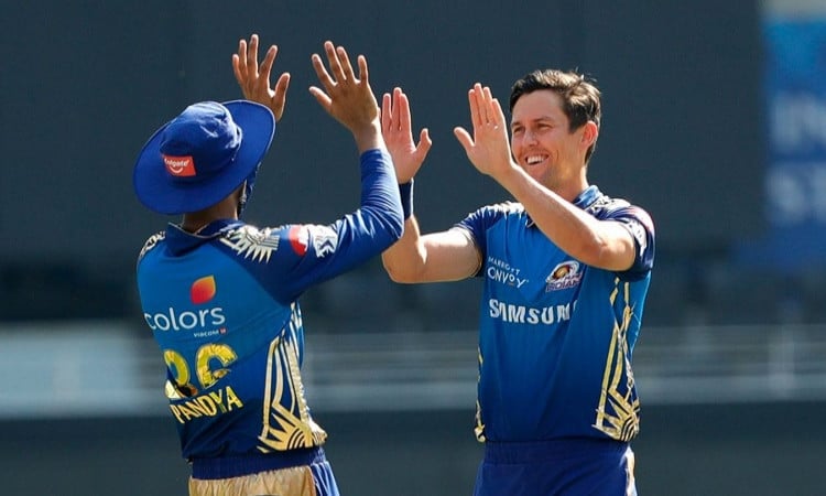 Mumbai Indians pacer Trent Boult leads wicket tally in IPL 2020 powerplays