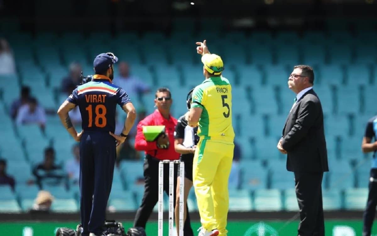 australia opt to bat first in second odi vs india 