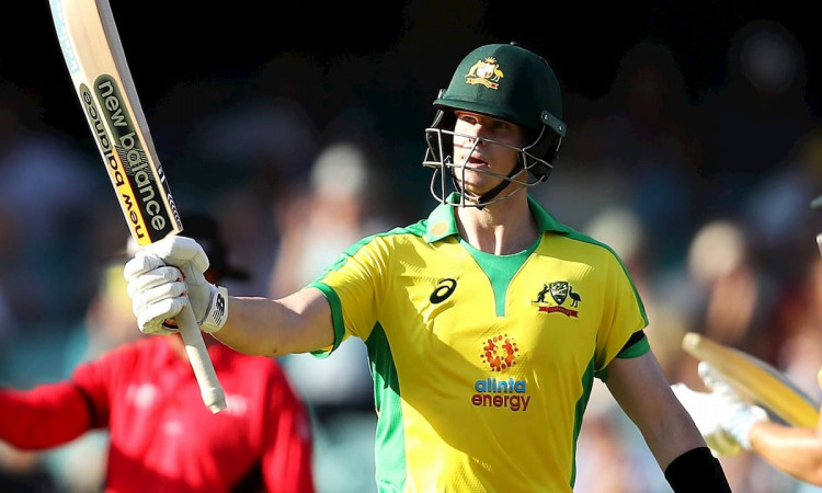 Tons from aaron Finch, Steve Smith help Aus set 375-run target for India