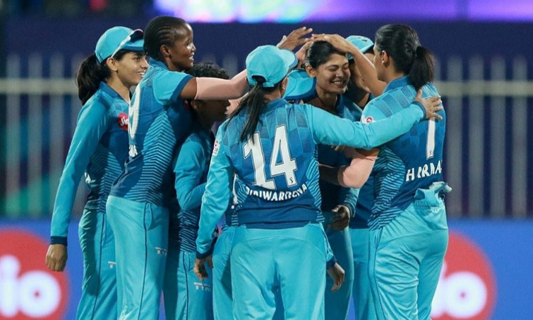  Supernovas beat Trailblazers by 2 runs,both reach Women's T20 Challenge 2020 final