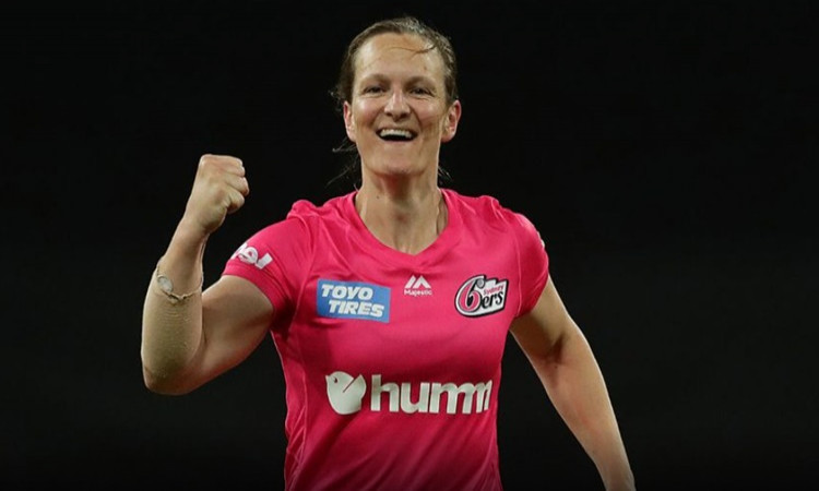 australian woman cricketer Sarah Aley announces WBBL retirement in hindi