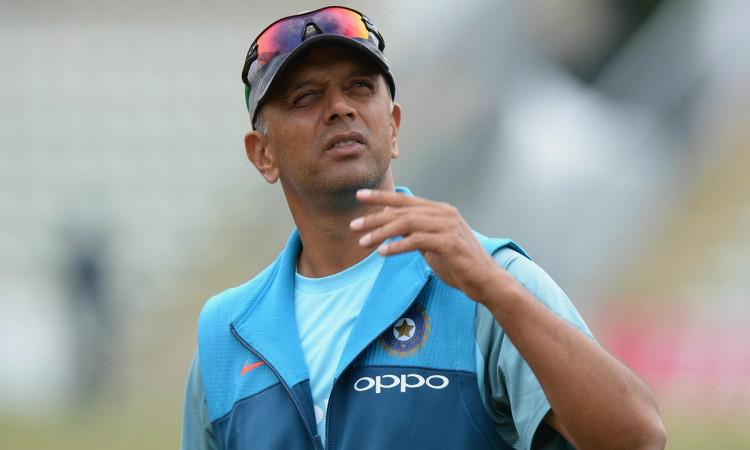 Dilip Vengsarkar says to help the Indian batsmen BCCI must rush Rahul Dravid to Australia