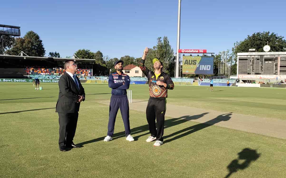 Australia opt to bowl first against India in 1st T20I Australia opt to bowl first against India in 1st T20I