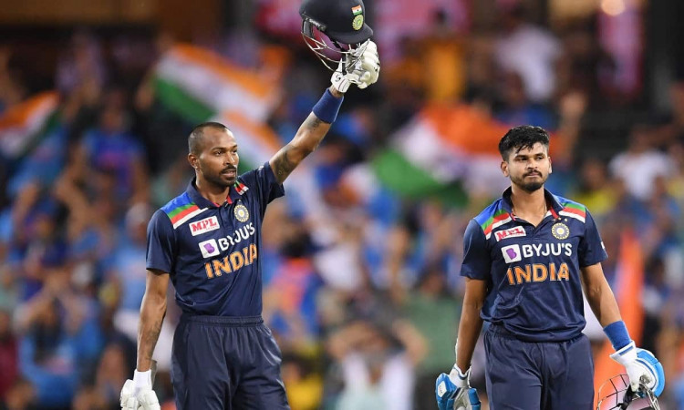 Dhawan, Kohli, Pandya help India complete big chase, win series