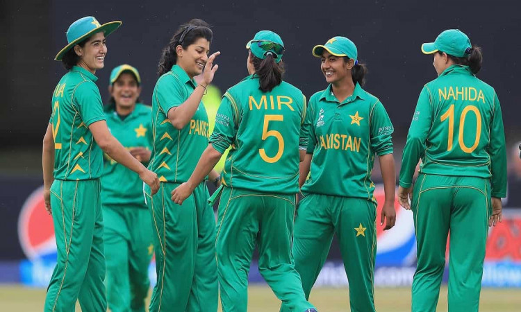 image for cricket pak women team to travel south africa