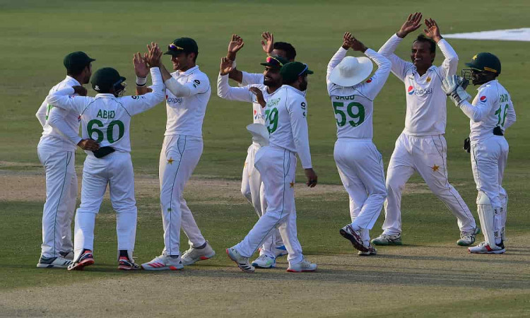 Cricket Image for 1st Test: Pakistan Beat South Africa By 7 Wickets, Take Lead 1-0 