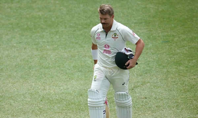 David Warner got the first single digit score at SCG after 6 years