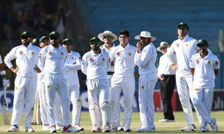 Cricket Image for साउथ अफ्रीका के खिलाफ पहले टेस्ट के लिए पाकिस्तान टीम घोषित,598 विकेट लेने वाले गे