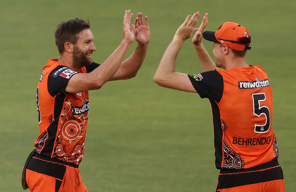 Bbl 10 Perth Scorchers Beat Sydney Sixers By 86 Runs On Cricketnmore