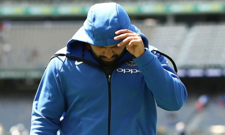 five-instances-when-indian-batsman-Rohit-Sharma-created-controversy-watch-complete-list-in-hindi-lg