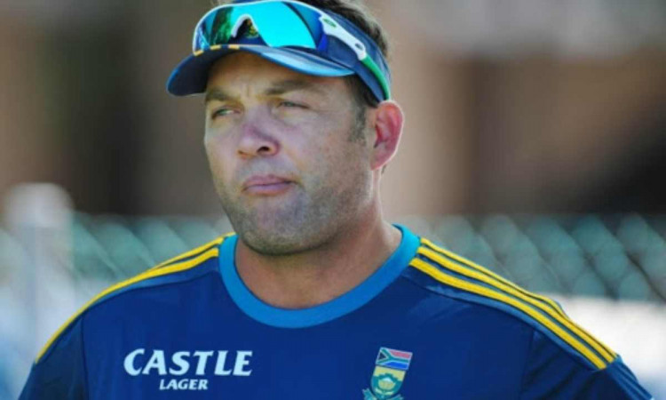 jacques kallis revealed that he was not allowed to coach south africa beacause of races and castes