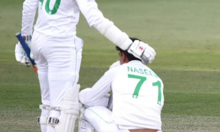Image of Cricket Naseem Shah and Mohammad Abbas