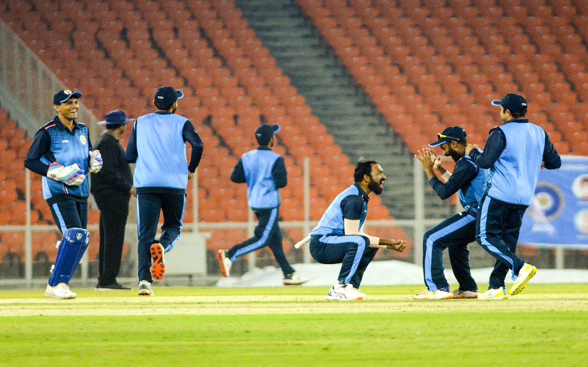 Syed Mushtaq Ali Trophy: Preview Of Tamilnadu Vs Baroda Final On ...