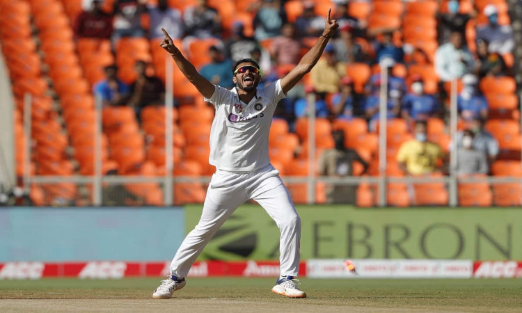Heaps Of Praises For Axar Patel As He Bags His First 10 Wicket Haul