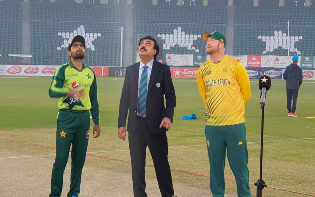 South Africa opt to bowl first against Pakistan in second t20i South Africa opt to bowl first against Pakistan in second t20i