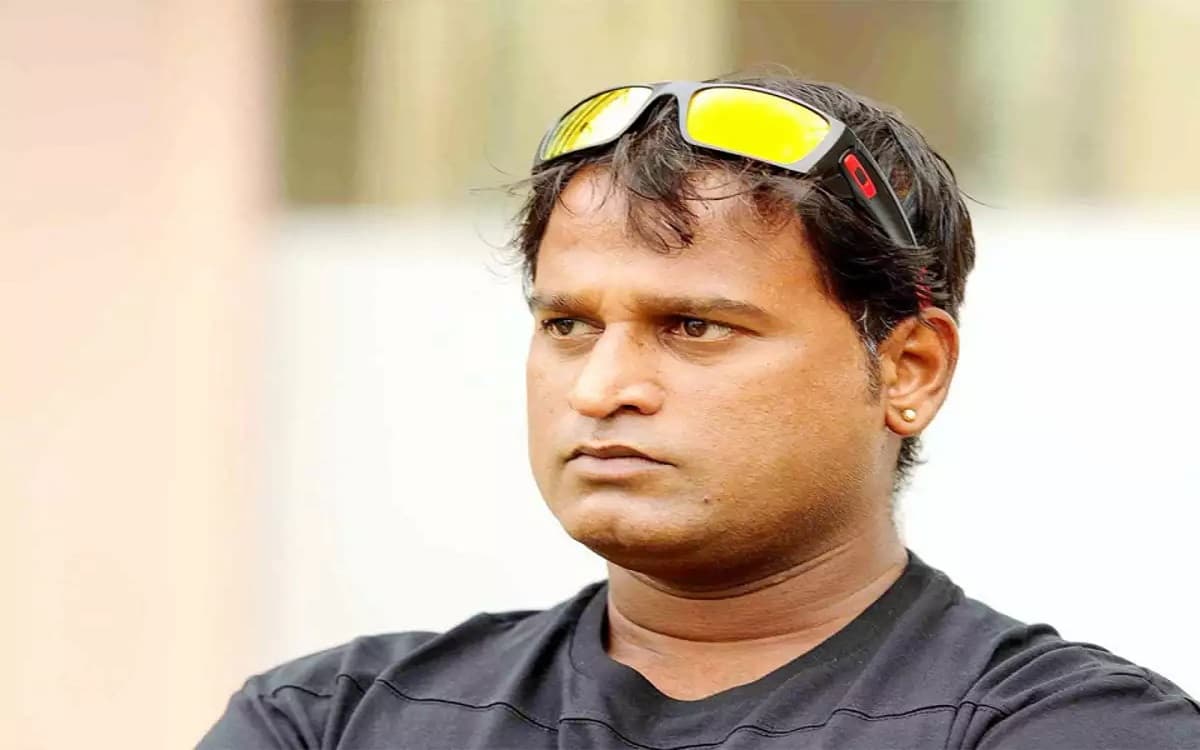 मुंबई टीम को मिला नया कोच, रमेश पोवार संभालेंगे जिम्मेदारी Mumbai team gets new coach, Ramesh Powar will take charge