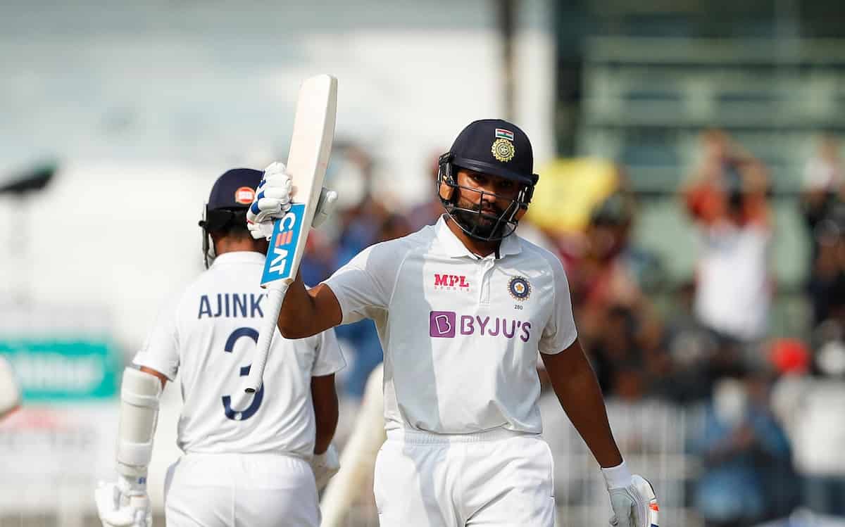 Team India finished day one on 300/6 Team India finished day one on 300/6