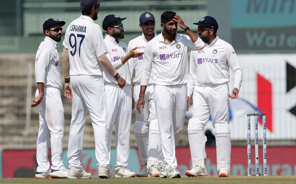 England are 119-5 at tea, ahead by 360 runs England are 119-5 at tea, ahead by 360 runs