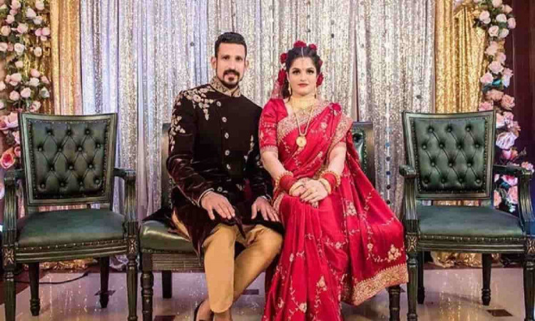 Cricket Image for Bangladeshi Player Nasir Hussains Wedding Rumors Spread In Media