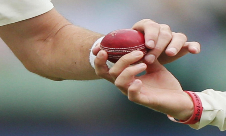 Cricket Image for IND vs ENG: BCCI Asks Ball Makers To Recheck Quality, SG Promises Improvement