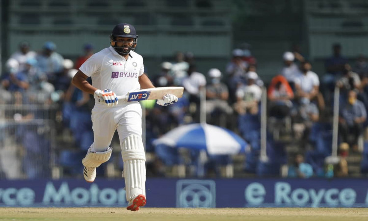 India, England Shares First Session, Score 106/3 