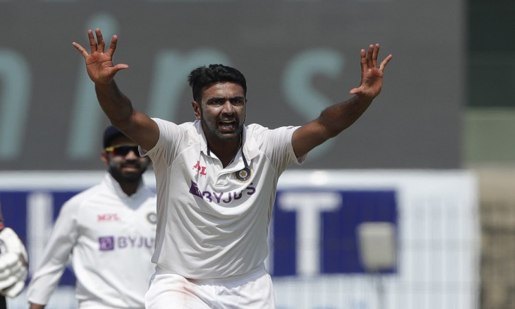 Ashwin's 4 Reduce England To 106/8 At Tea