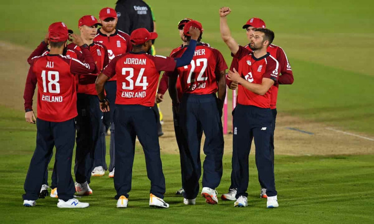 Cricket Image for एशले जाइल्स का बड़ा बयान, बोले आईपीएल के कारण टी-20 में नंबर-1 बनी इंग्लैंड