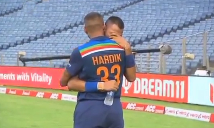Cricket Image for Krunal Pandya Crying And Hug His Brother Hardik
