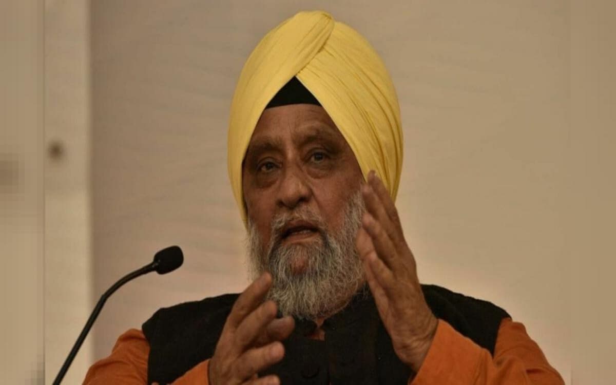 ऑपरेशन के बाद पूर्व कप्तान बिशन सिंह बेदी की हालत में सुधार former captain Bishan Singh Bedi's condition improves After the operation