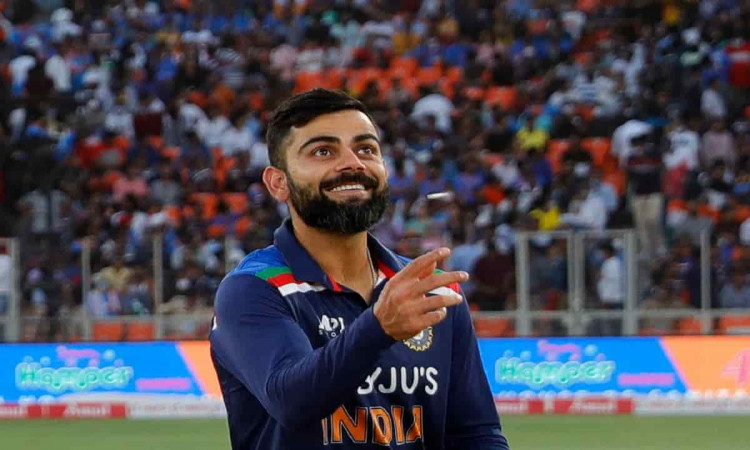 Cricket Image for Video: Virat Kohli Makes A Blunder At The Toss During The 3rd T20I 