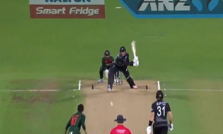 Cricket Image for Video: Finn Allen Begins His International Career With A Reverse Sweep Before Hitt