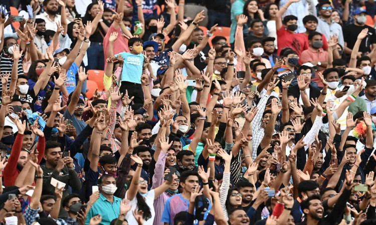 Cricket Image for Option Open For Getting Crowd Back For The Later Stage Of IPL 2021