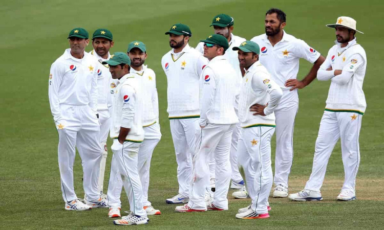 The series between Pakistan and Zimbabwe will be played without spectators in april