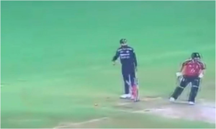 Cricket Image for VIDEO :  जोश में होश गंवा बैठे विराट कोहली, अपने 'Aggression' के चलते मुफ्त में दे