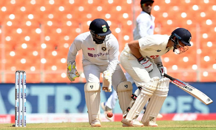 Cricket Image for 'Come on Man': When Virat Kohli's Throw Hit Joe Root In Groin, Watch Video