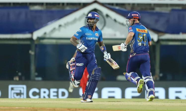 Mumbai Indians post runs target for RCB in IPL 2021 Opener