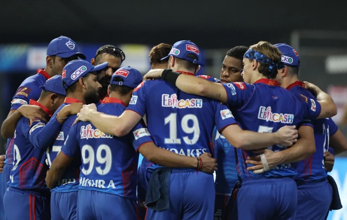 Chris Woakes' first T20 game since August 2018 Chris Woakes' first T20 game since August 2018