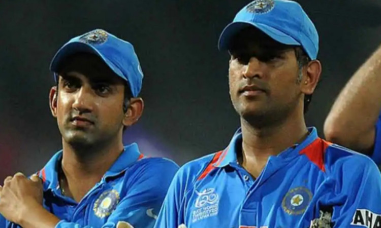 Cricket Image for Gautam Gambhir Expressed Disapproval To Ms Dhoni Six