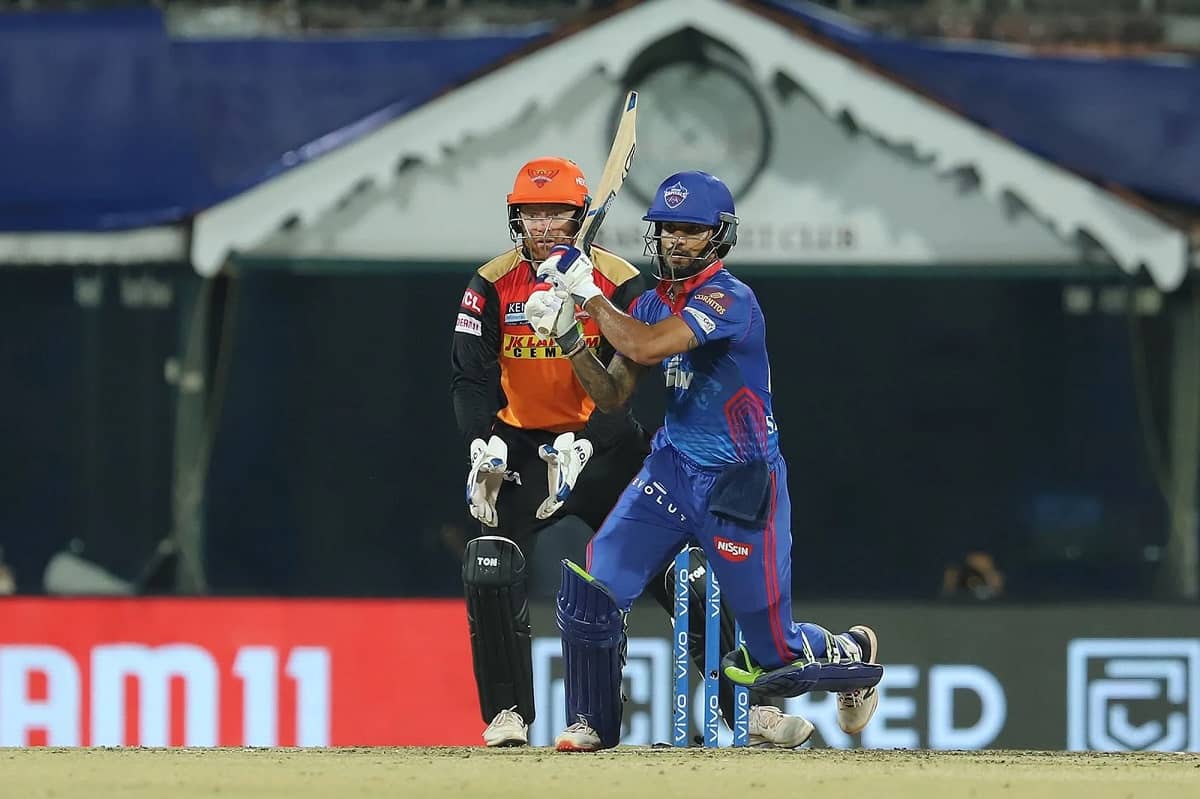 IPL 2021 - Orange Cup Holder in IPL 2021 IPL 2021 - Top 5 players with most runs after match no. 22