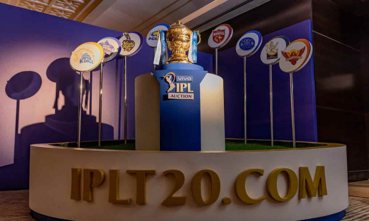  Josh Hazlewood opts out of IPL 2021