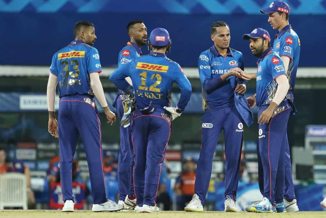 mumbai indians beat kkr by 10 runs mumbai indians beat kkr by 10 runs