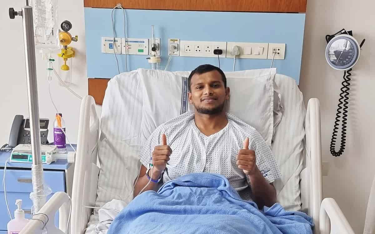 भारतीय तेज गेंदबाज टी नटराजन के घुटने की हुई सफल सर्जरी, खिलाड़ी ने इन लोगों को दिया धन्यवाद Indian fast bowler T Natarajan had successful knee surgery, player thanked these people